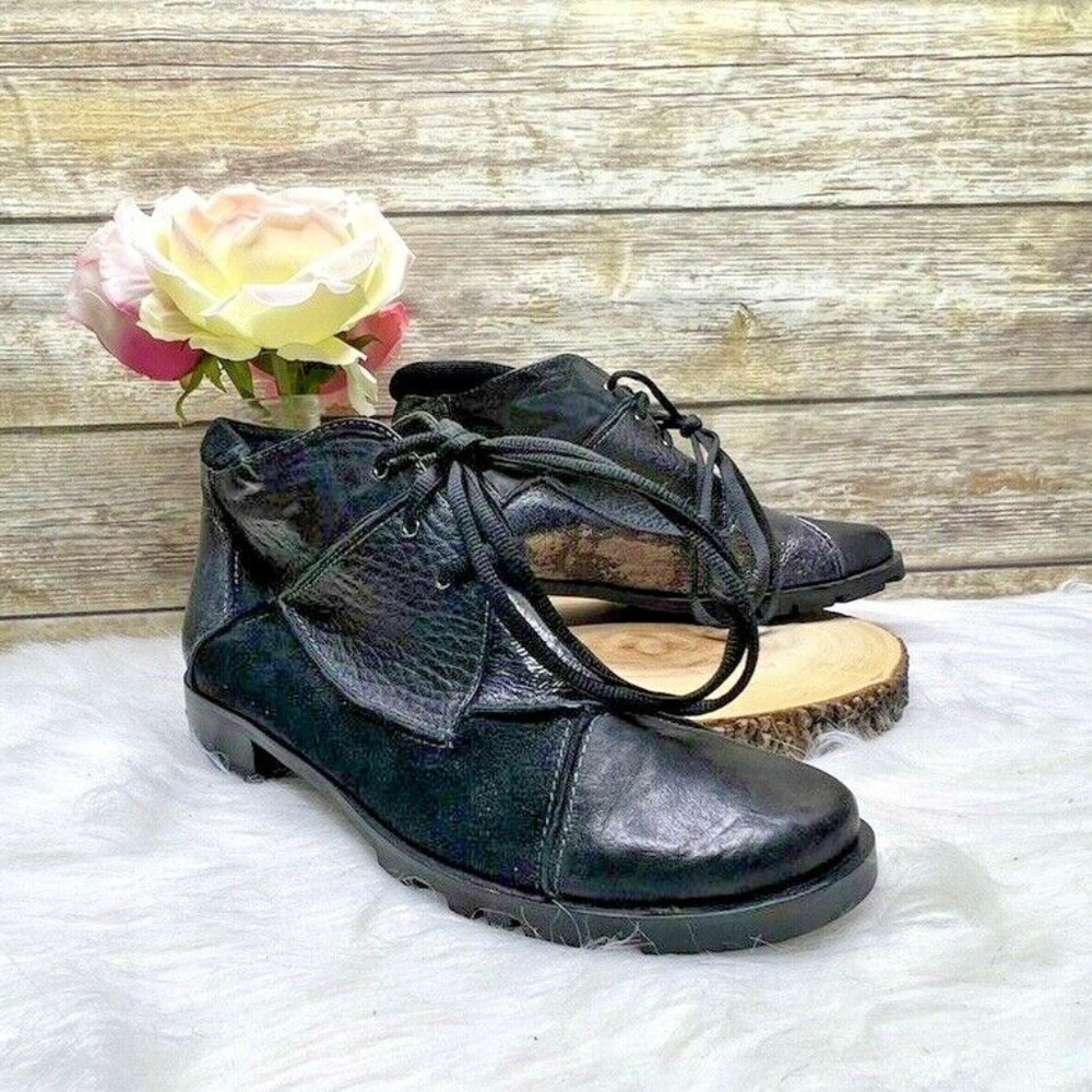 Everybody by BZ Moda Black Patchwork Leather Lace Up Sz 8.5 38.5 Ankle Boots